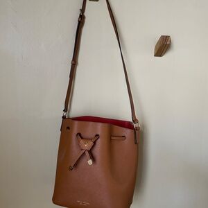 Henri Bendel purse